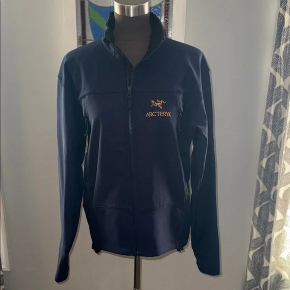 Arc'teryx Blue Performance Jacket - Picture 2 of 12